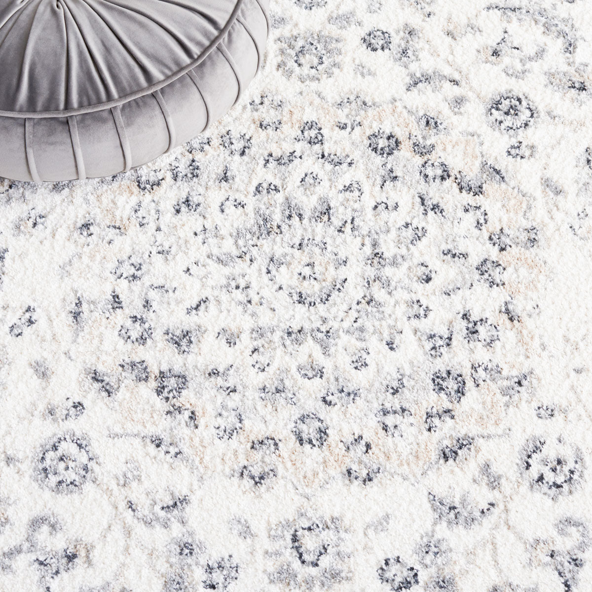 Layla 106 Rug | Safavieh - LAY106