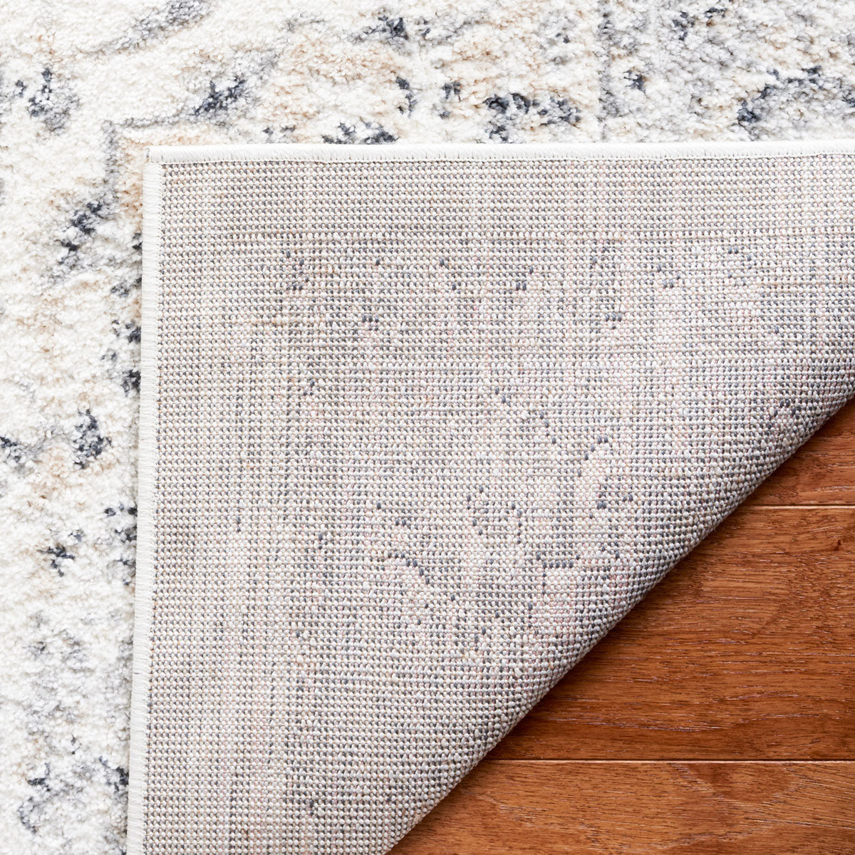Layla 106 Rug | Safavieh - LAY106