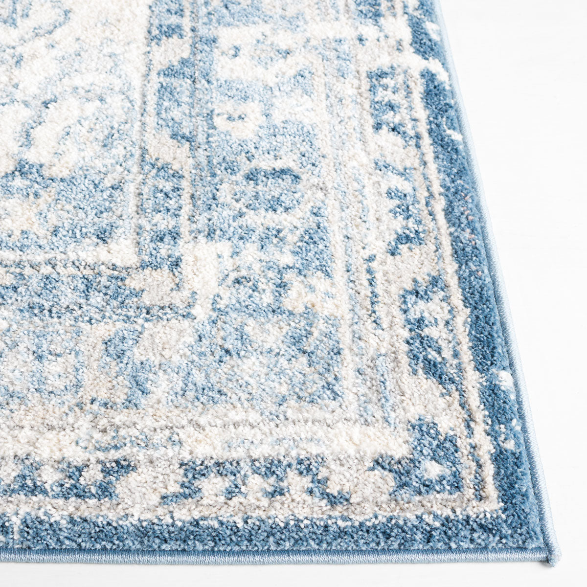 Layla 108 Rug | Safavieh - LAY108