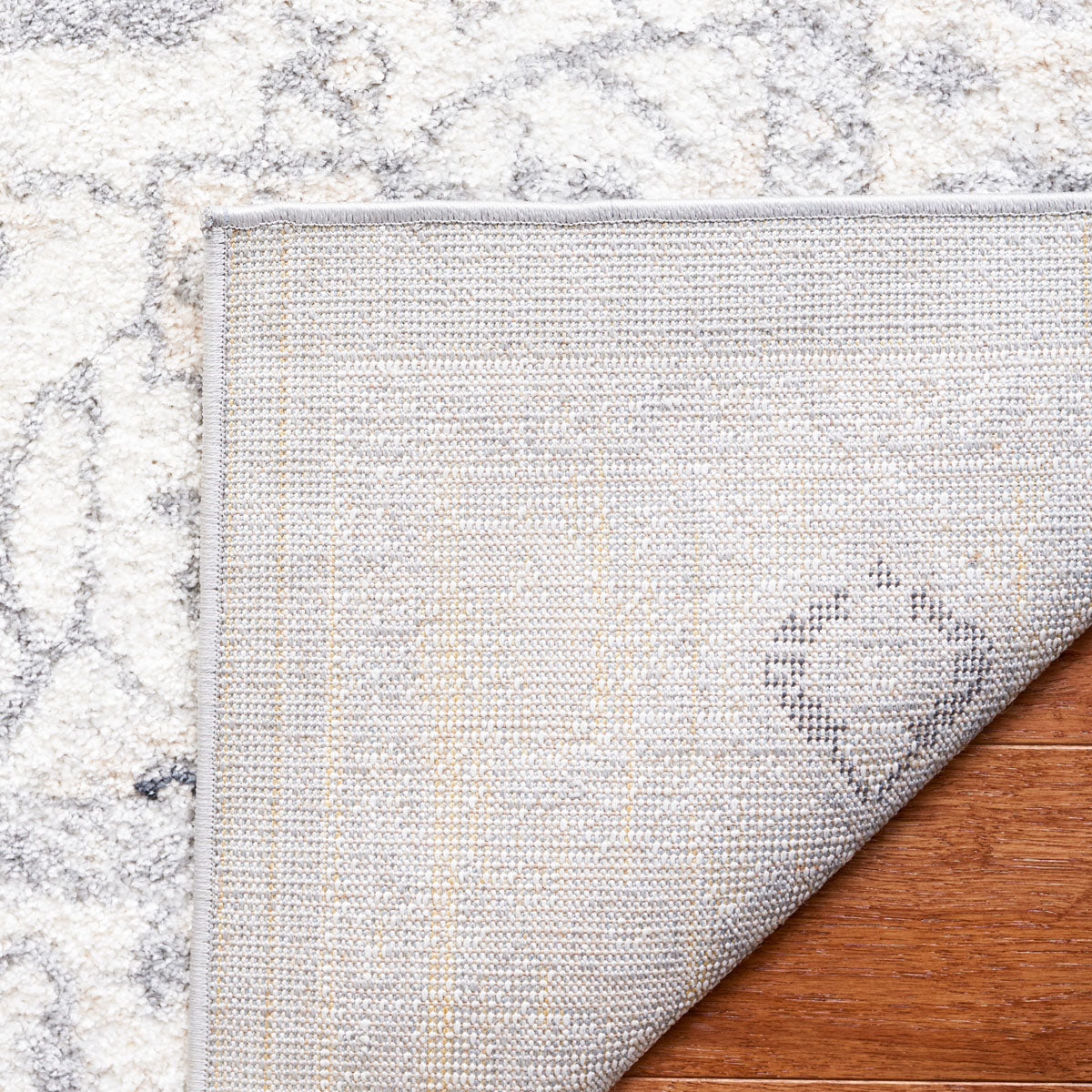 Layla 109 Rug | Safavieh - LAY109