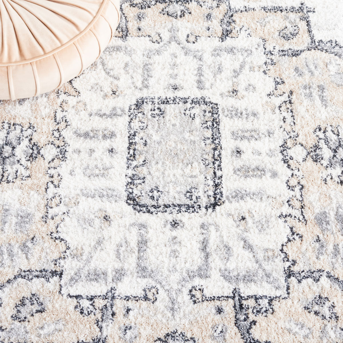 Layla 111 Rug | Safavieh - LAY111