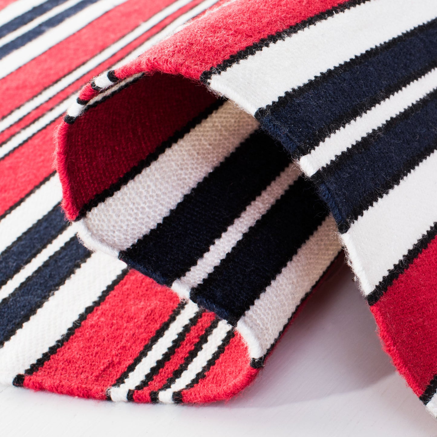 Leopold Stripe 2462 Rug | Lauren Ralph Lauren - LRL2462