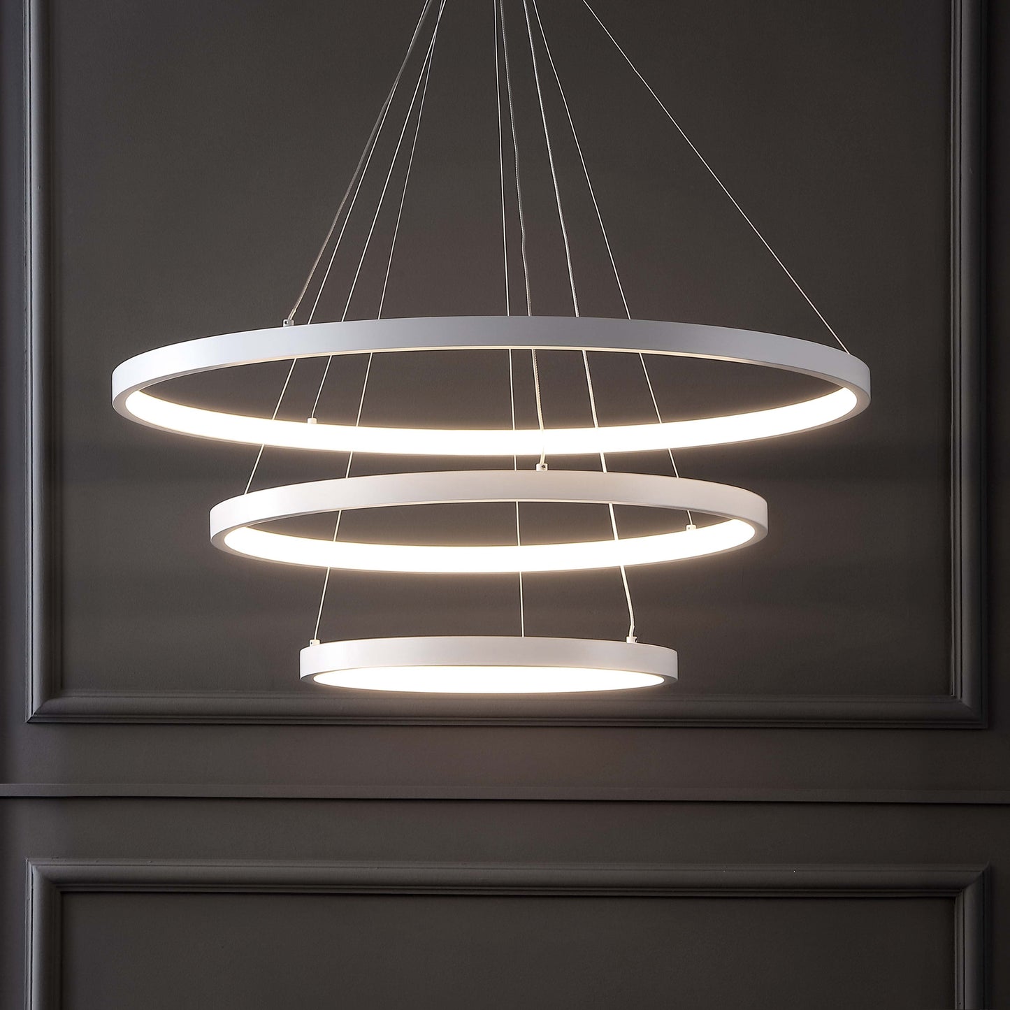 Meranda 3 Tier Chandelier | Safavieh Couture - CTL1001