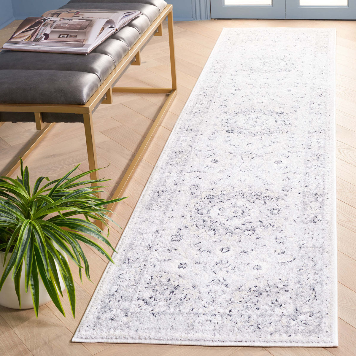 Layla 106 Rug | Safavieh - LAY106