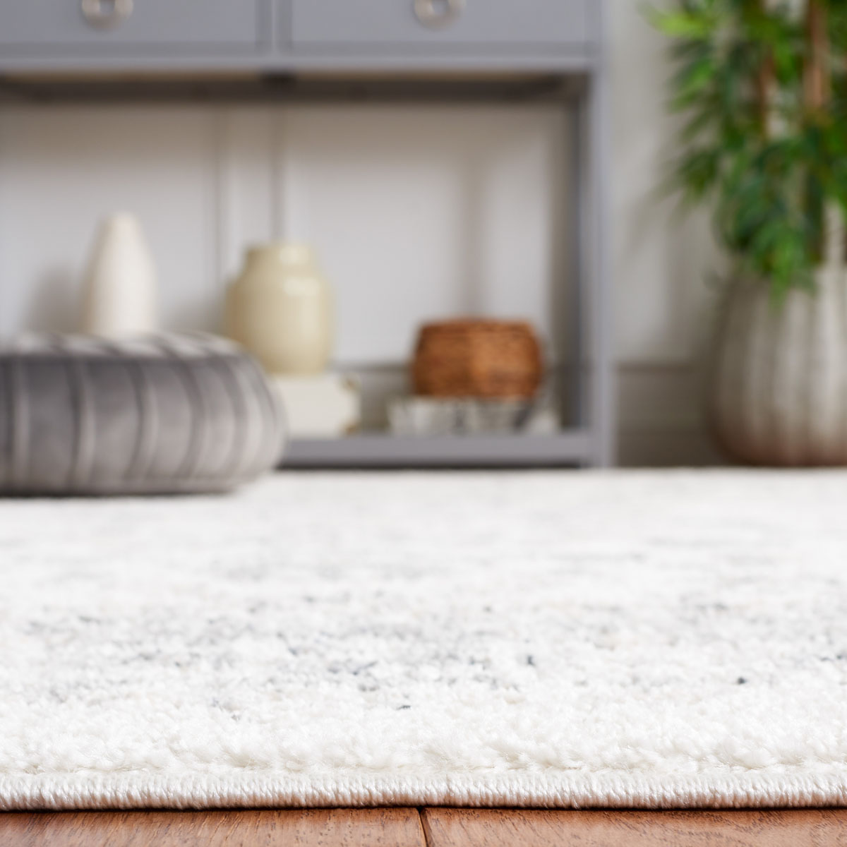 Layla 106 Rug | Safavieh - LAY106