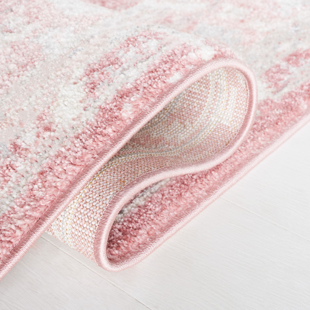 Layla 108 Rug | Safavieh - LAY108