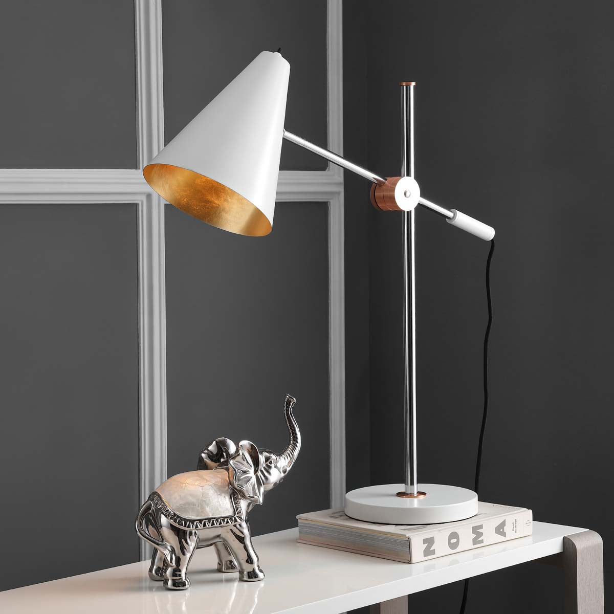 Alexus 28 Inch H Table Lamp | Safavieh - LIT4517