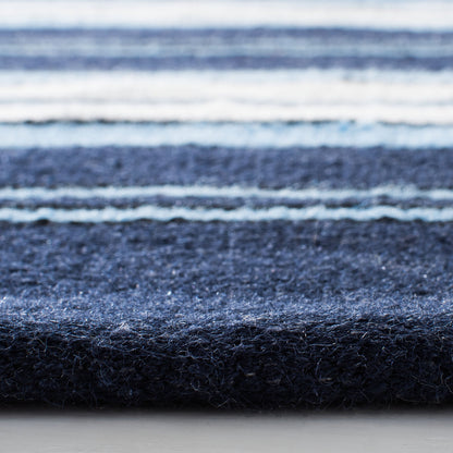 Leopold Stripe 2462 Rug | Lauren Ralph Lauren - LRL2462