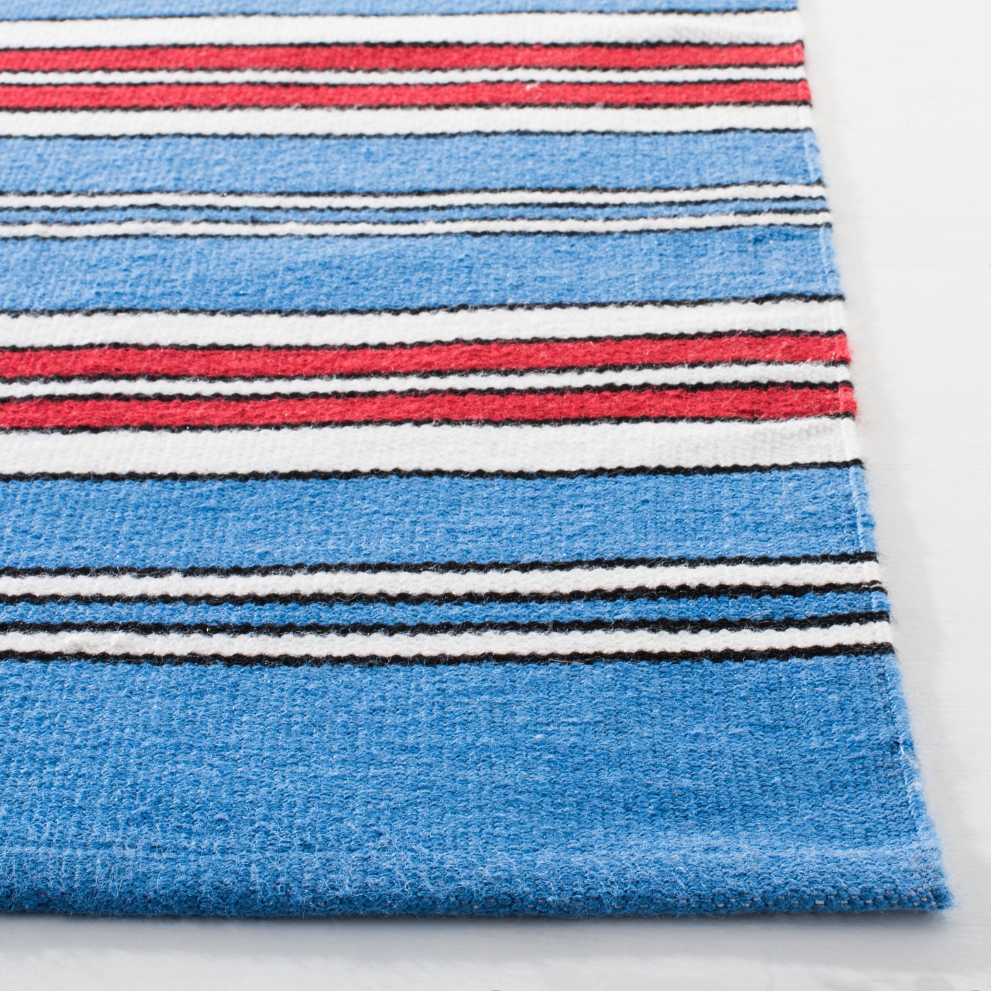 Leopold Stripe 2462 Rug | Lauren Ralph Lauren - LRL2462