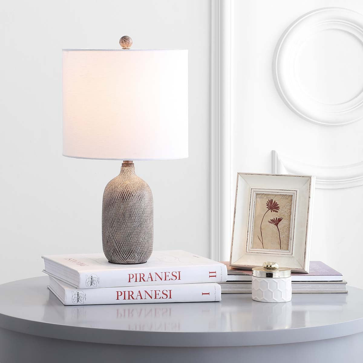 Alvaro Table Lamp | Safavieh - TBL4170